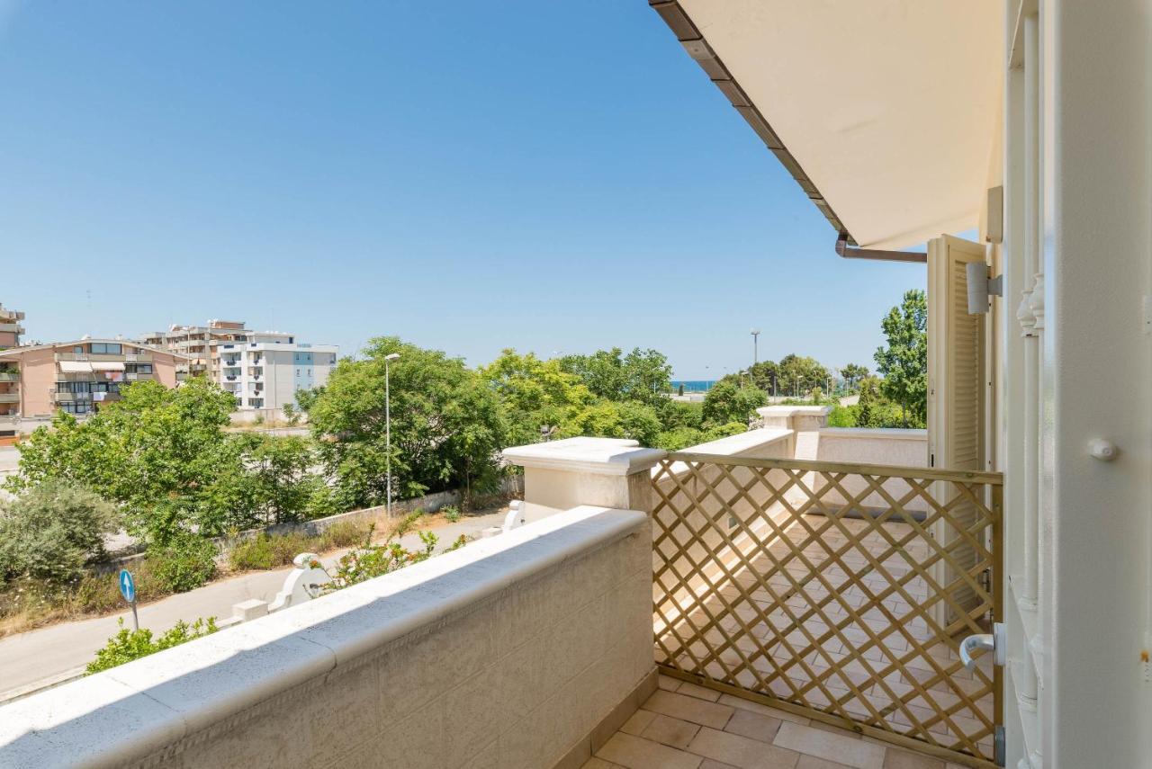 Casa Agapantus Con Piscina Da Giugno Apartment Bari Exterior foto